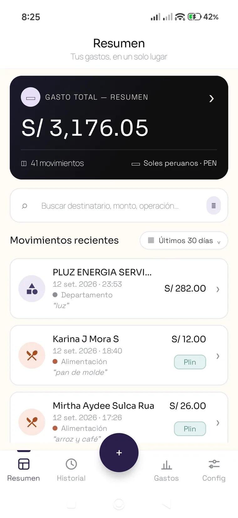Pantalla Resumen de Pagandola con el gasto total del mes y los movimientos recientes